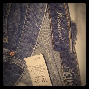 Tommy Bahama blue jeans